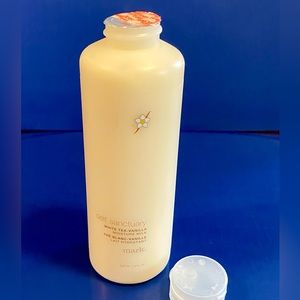 NWT SEALED AVON MARK SELF SANCTUARY WHITE TEA-VANILLA MOISTURE MILK